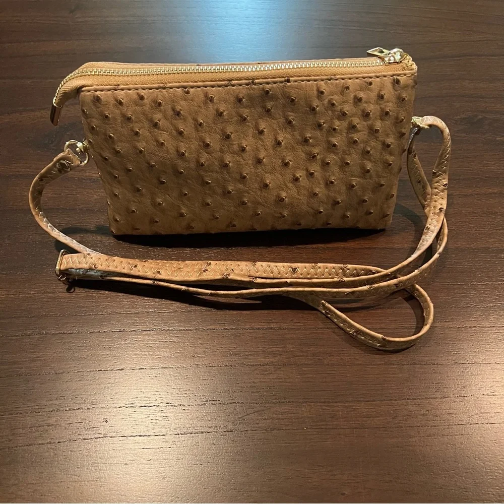 Textured Purse - Picture 2 of 7